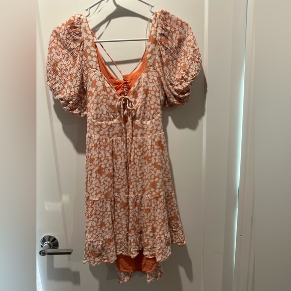 vestique Dresses & Skirts - Coral backless sundress / size M